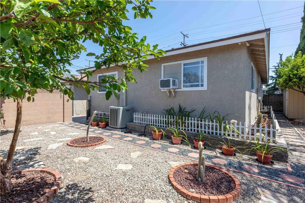 5791 Orange Avenue, Cypress, CA 90630