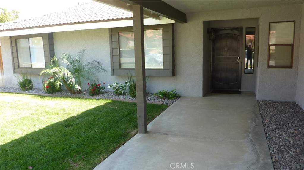 284 Celeste Drive, Riverside, CA 92507