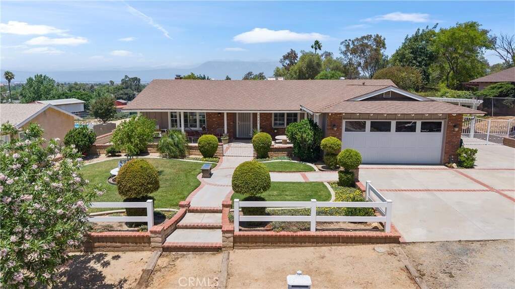 3527 Bluff Street, Norco, CA 92860