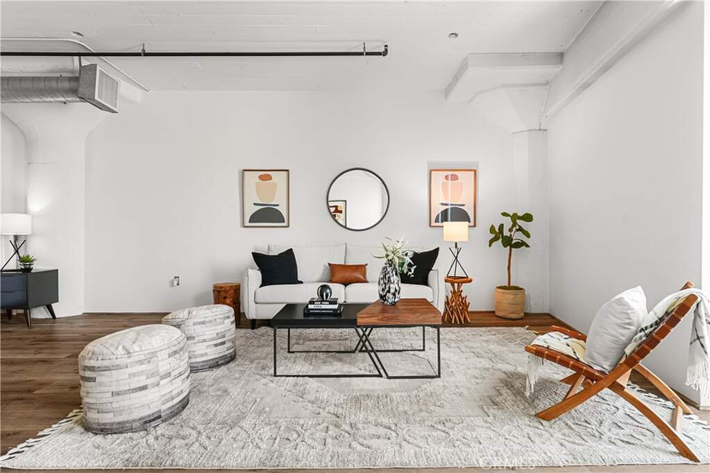 200 N San Fernando Road #202, Los Angeles, CA 90031