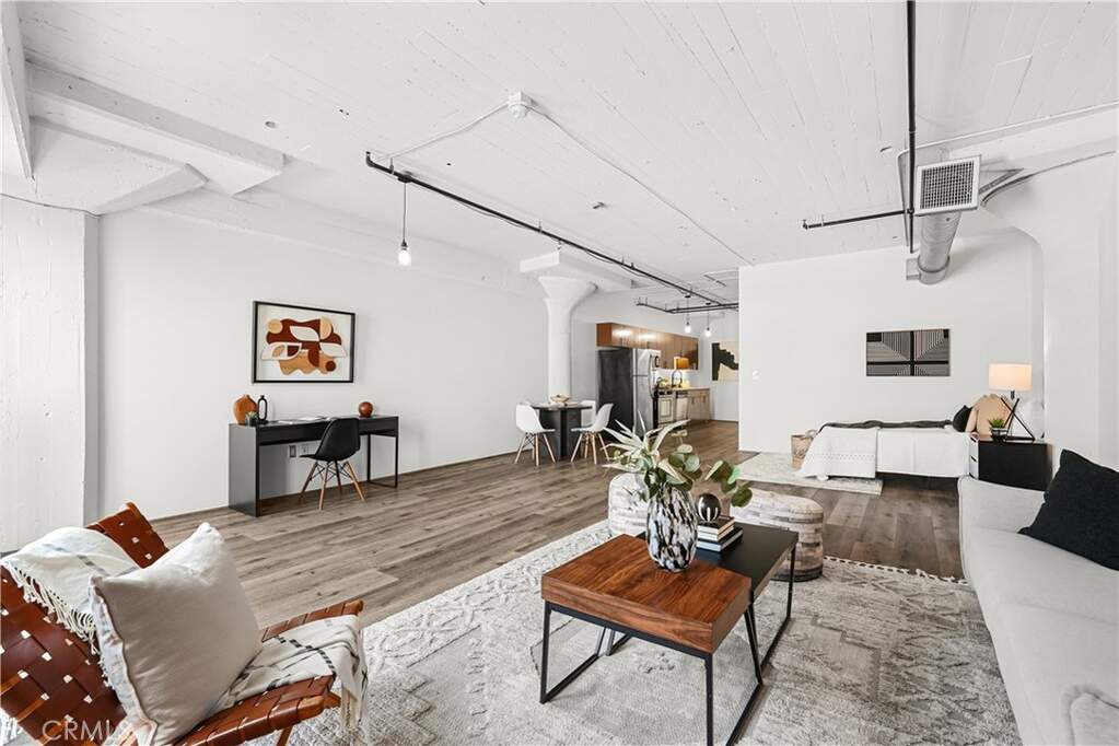 200 N San Fernando Road #202, Los Angeles, CA 90031