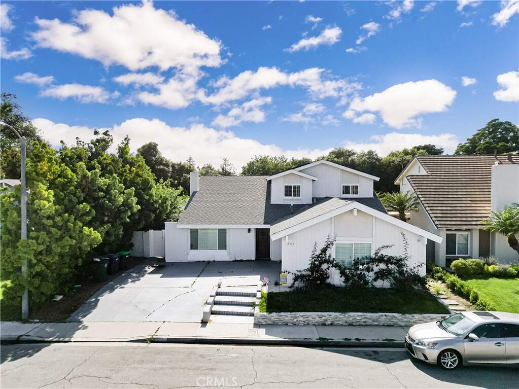 3375 Fuchsia, Costa Mesa, CA 92626