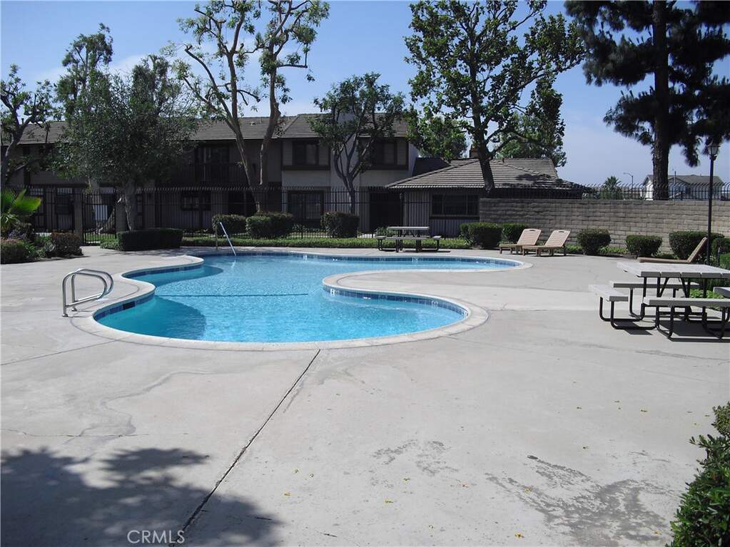 5232 Hanover Way, Montclair, CA 91763
