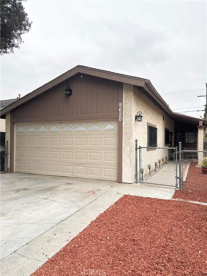 9620 San Vincente Avenue, South Gate, CA 90280