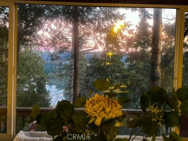 24620 Bernard Drive, Crestline, CA 92325