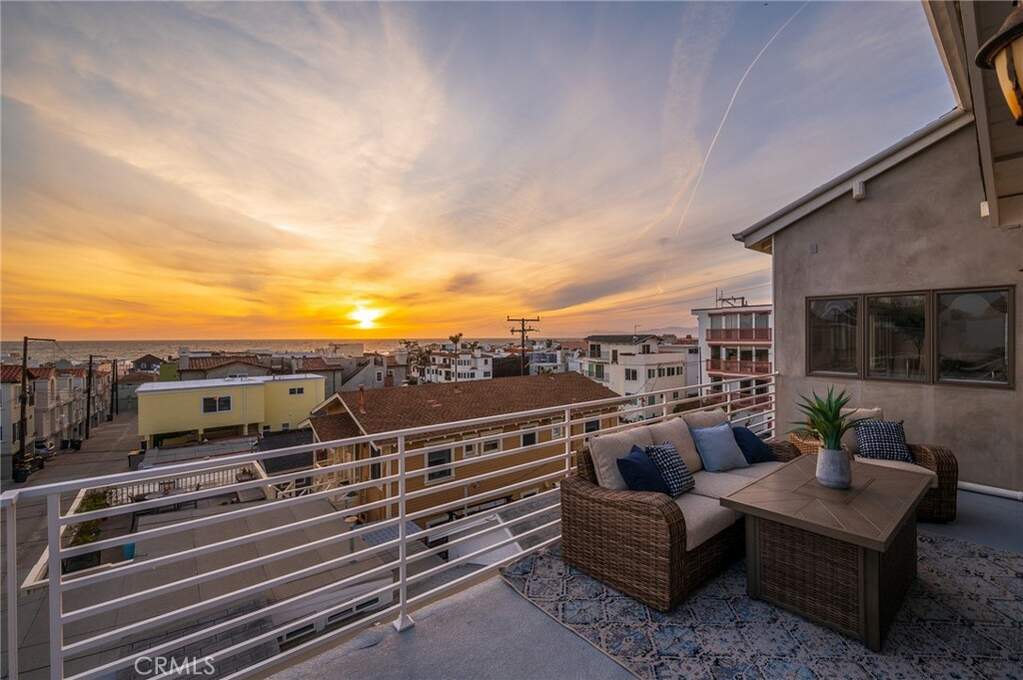 238 1st Street, Hermosa Beach, CA 90254