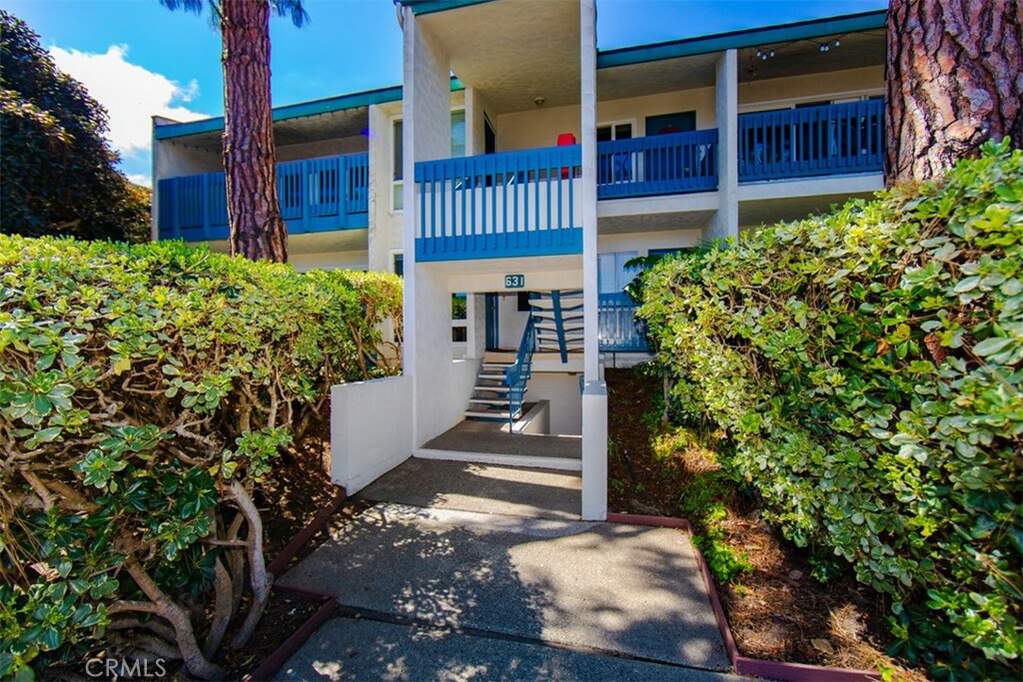 631 S Prospect Avenue #201, Redondo Beach, CA 90277