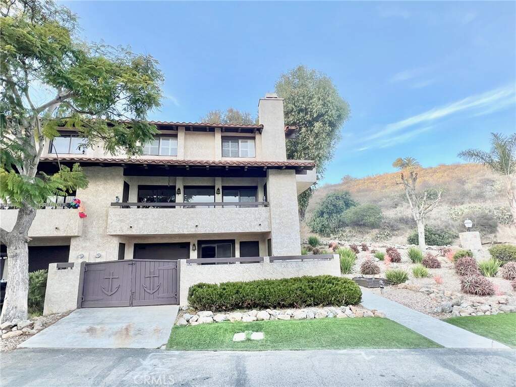 1 Cabrillo Drive