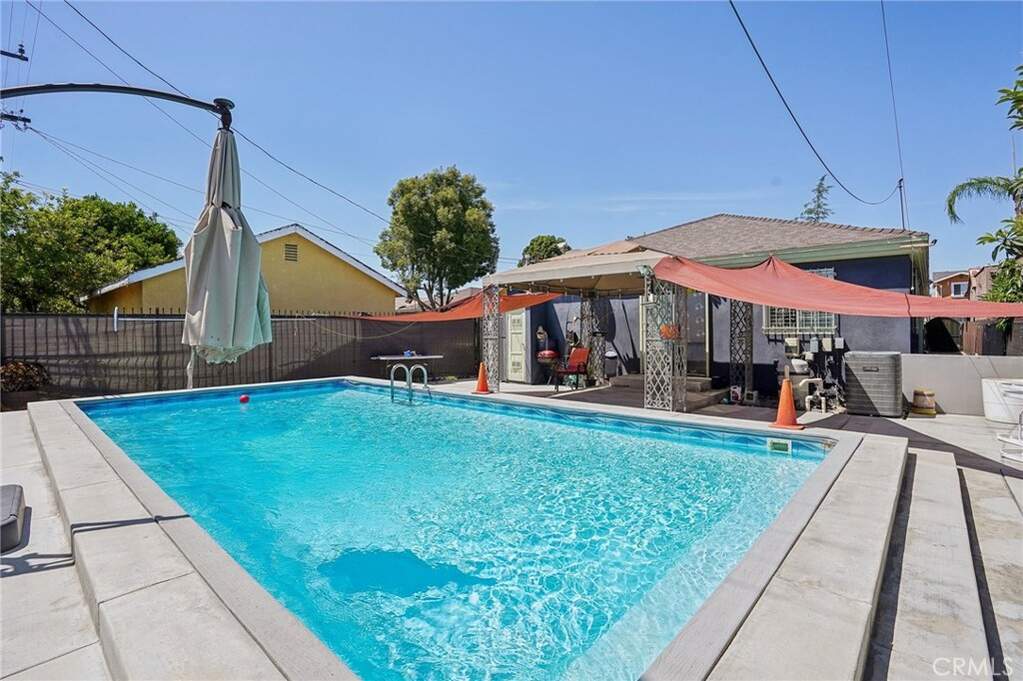 3336 Cherokee Avenue, South Gate, CA 90280
