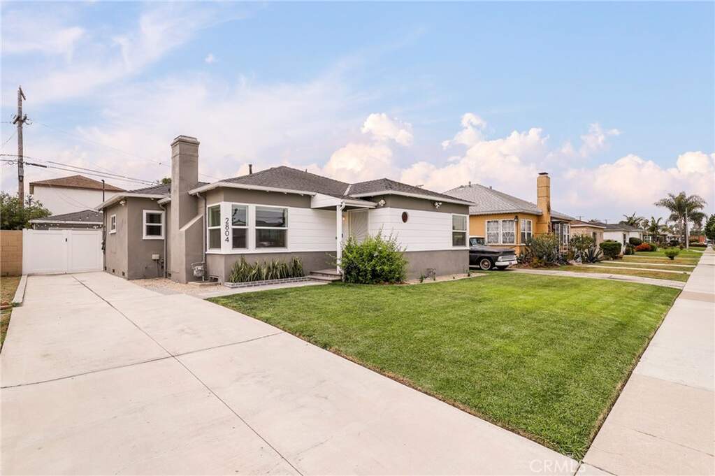 2804 W 84th Street, Inglewood, CA 90305