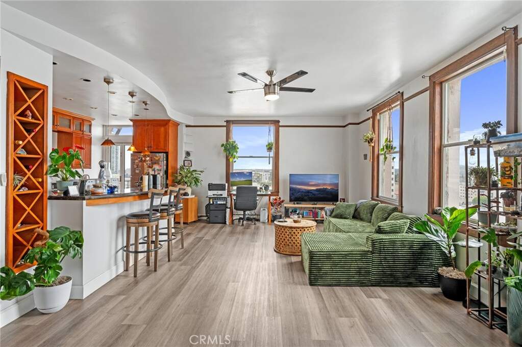 455 E Ocean Boulevard #911, Long Beach, CA 90802
