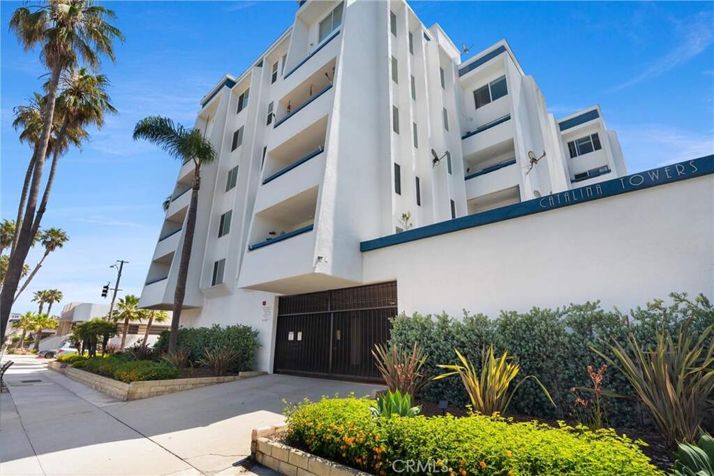 200 S Catalina Avenue #102, Redondo Beach, CA 90277