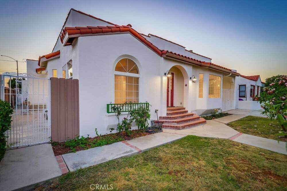 3403 Falcon Avenue, Long Beach, CA 90807