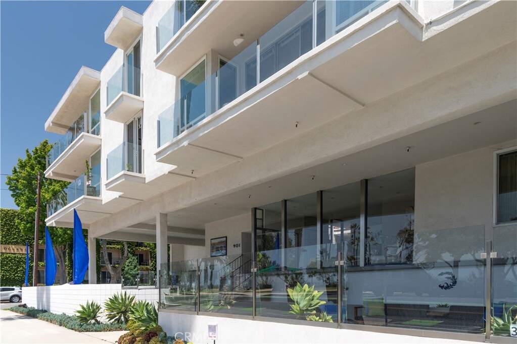 901 Ocean Avenue, Santa Monica, CA 90403