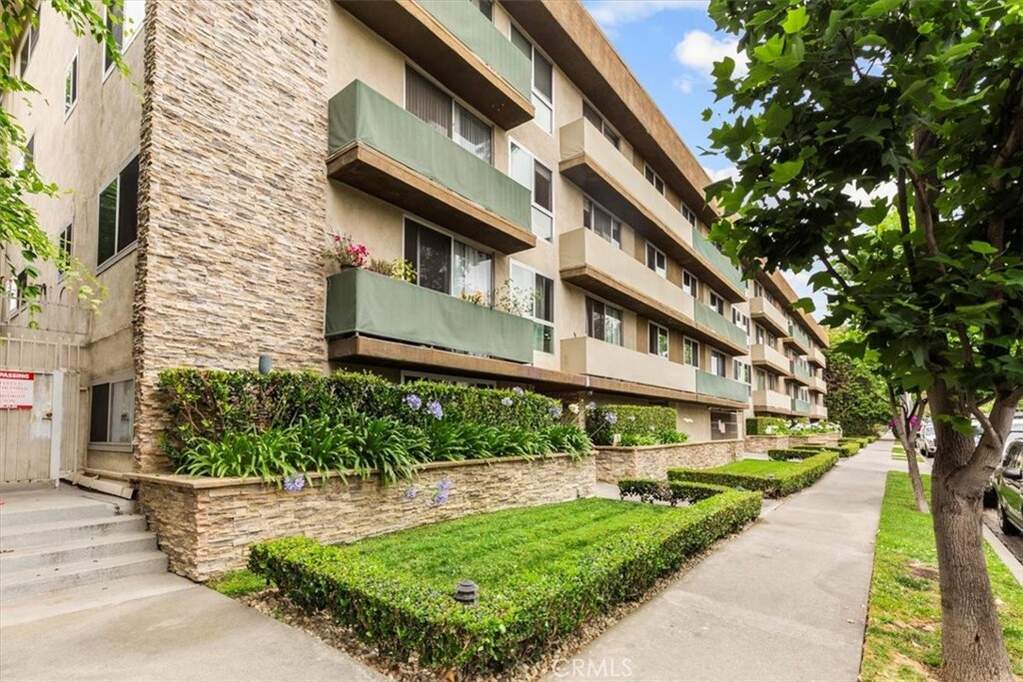 525 N Sycamore #320, Los Angeles, CA 90036