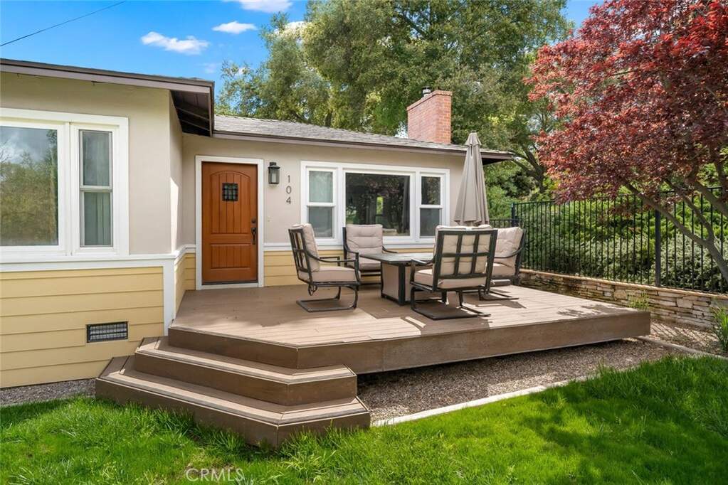 104 16th Street, Paso Robles, CA 93446