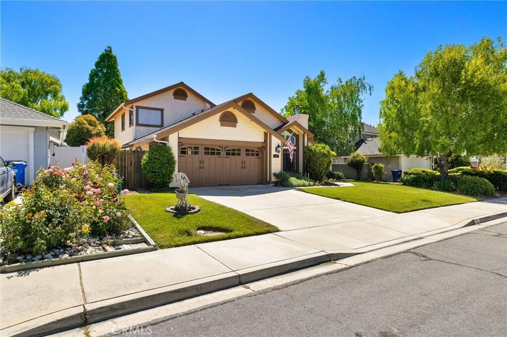 73 Mockingbird Lane, Templeton, CA 93465