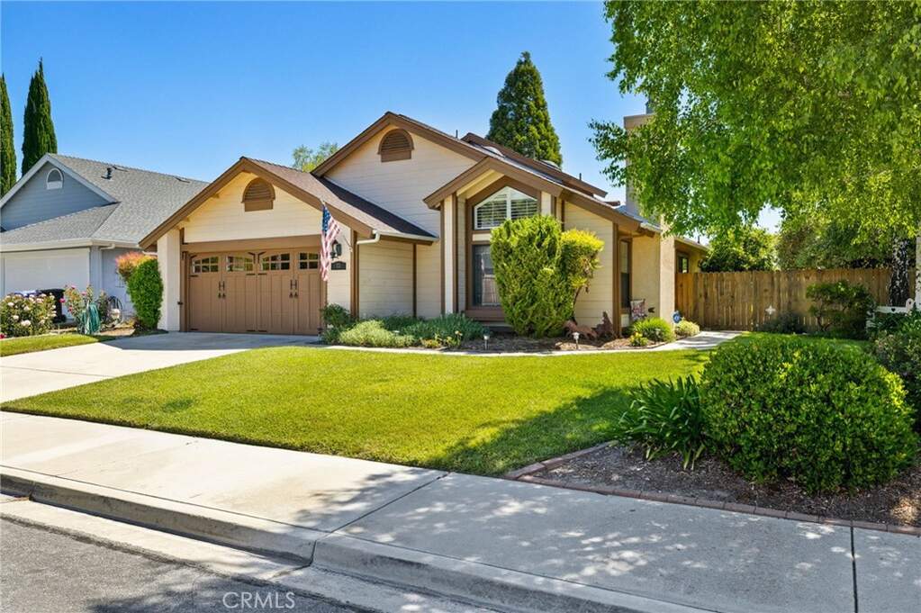 73 Mockingbird Lane, Templeton, CA 93465