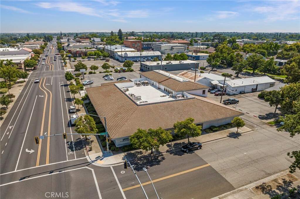 955 Main Street, Red Bluff, CA 96080