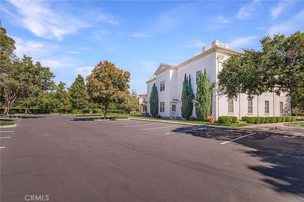 110 Independence Circle #202, Chico, CA 95973