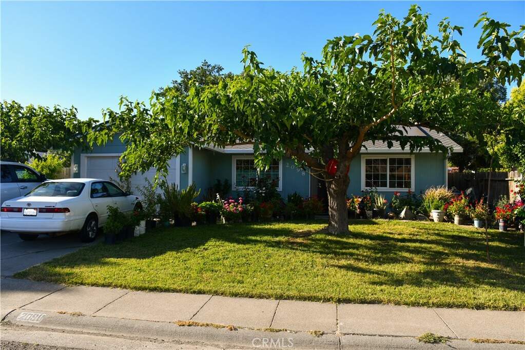 2098 North Street, Corning, CA 96021