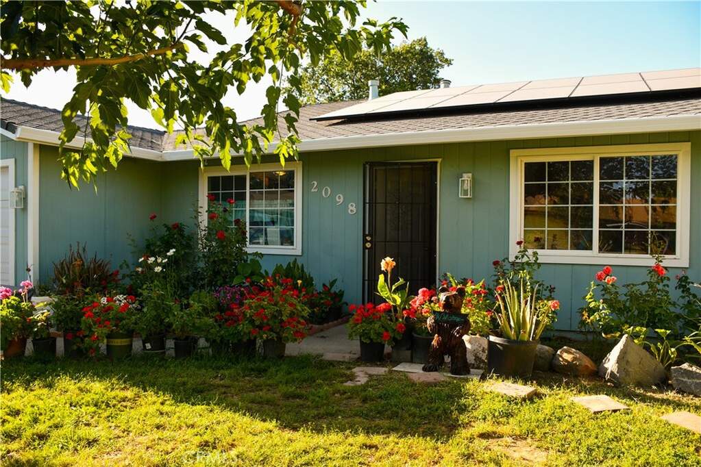 2098 North Street, Corning, CA 96021