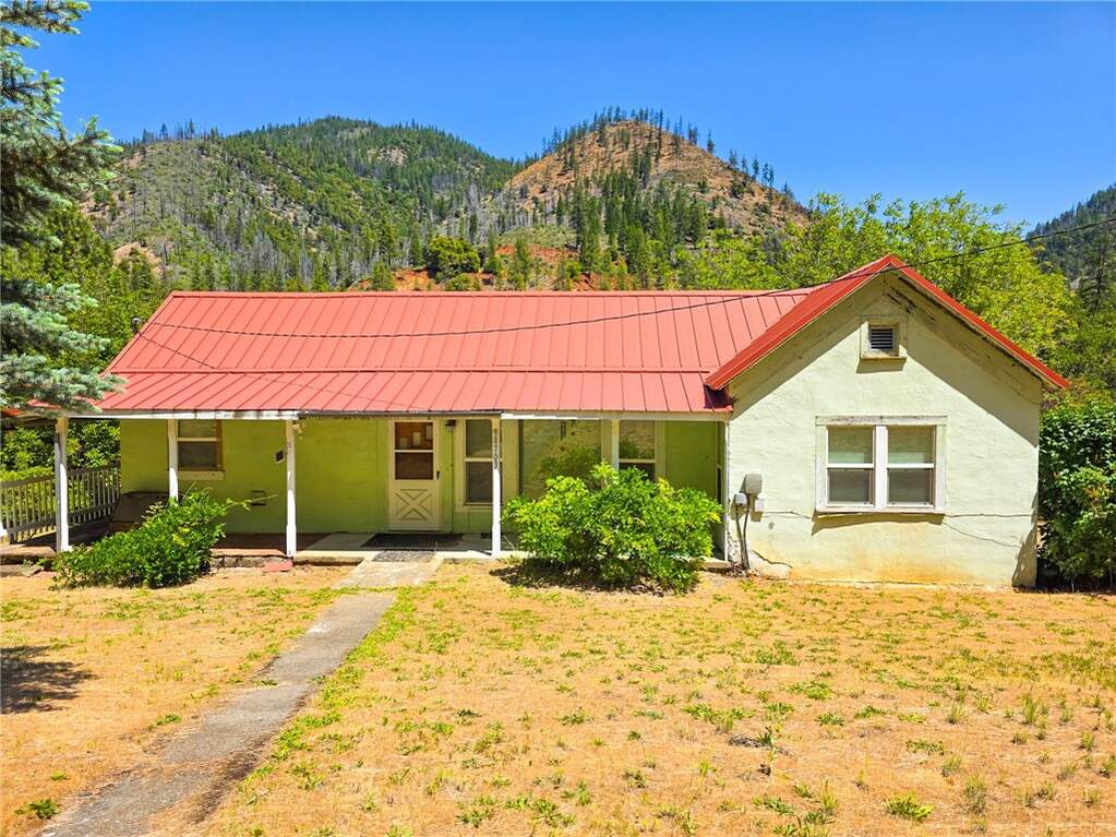 38703 State Highway 96, Klamath River, CA 96086