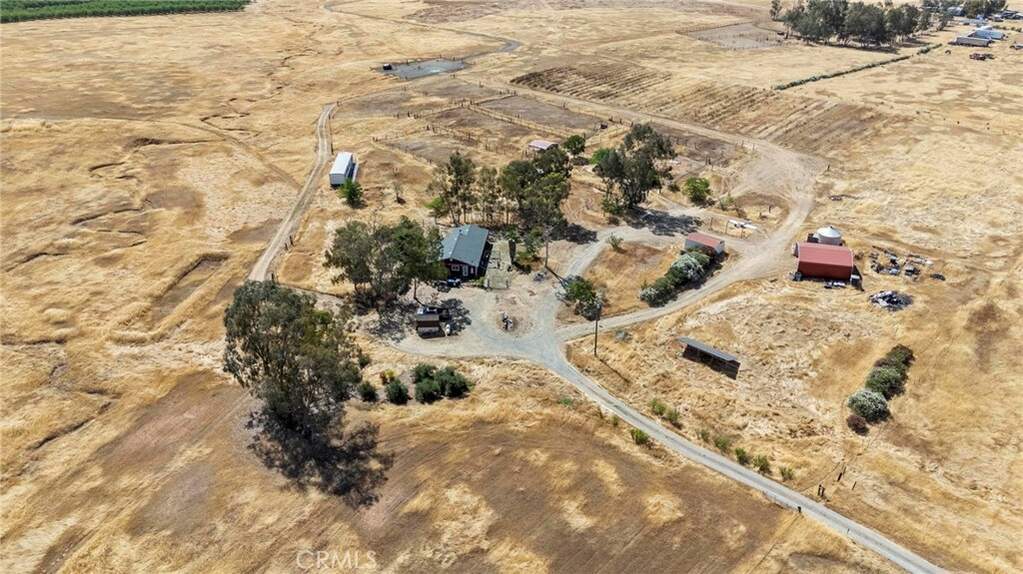 1560 Hwy 99 W, Corning, CA 96021