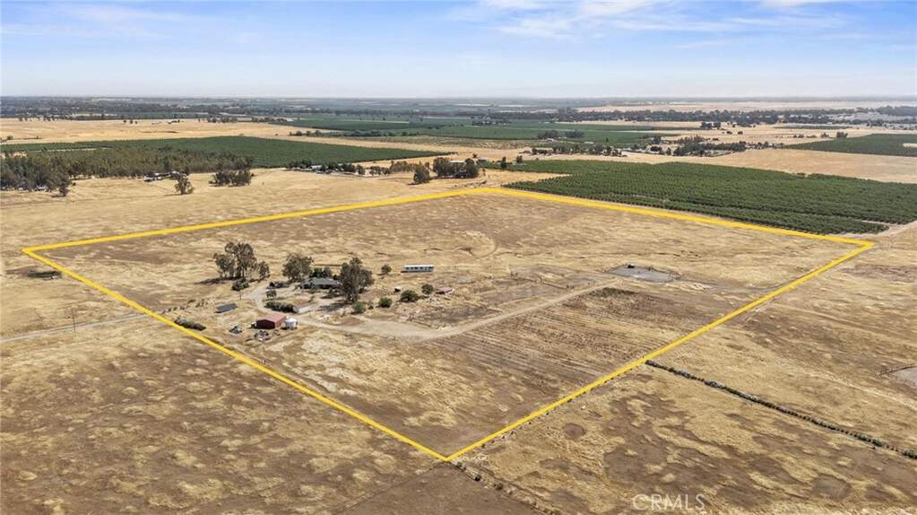 1560 Hwy 99 W, Corning, CA 96021
