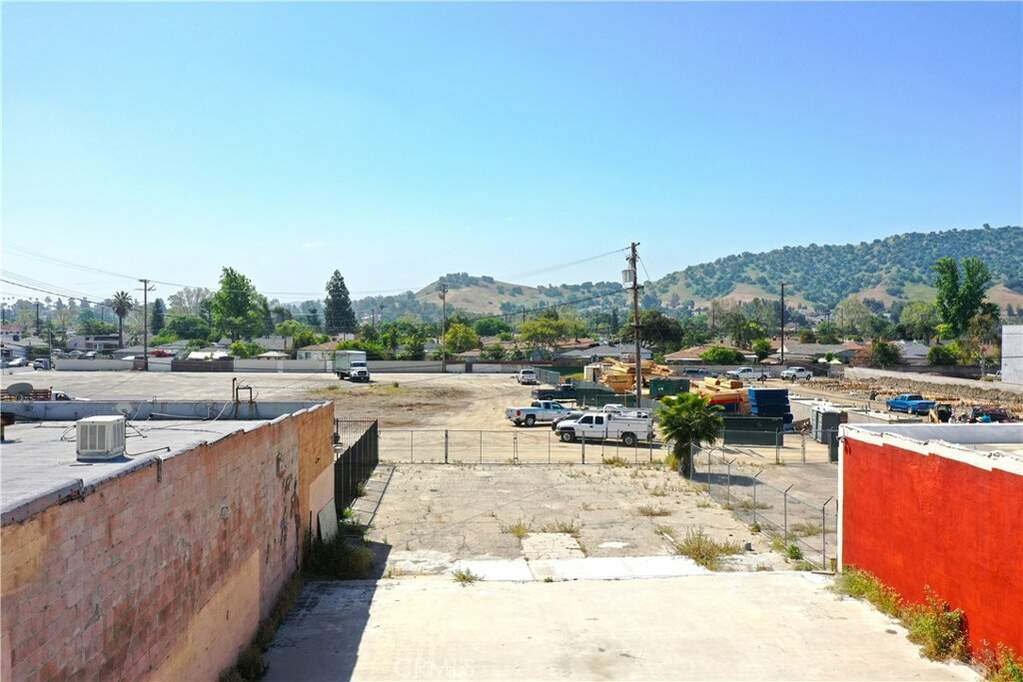 1616 A West Mission Blvd, Pomona, CA 91766 MLS SR23164828 Christie