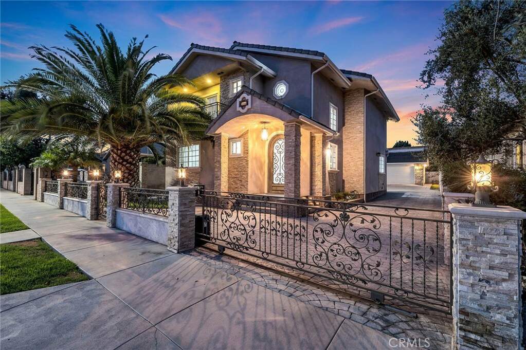 4321 Prospect Avenue, Los Feliz, CA 90027
