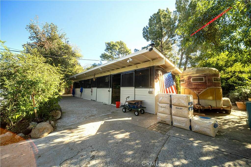 9522 La Canada Way, Shadow Hills, CA 91040