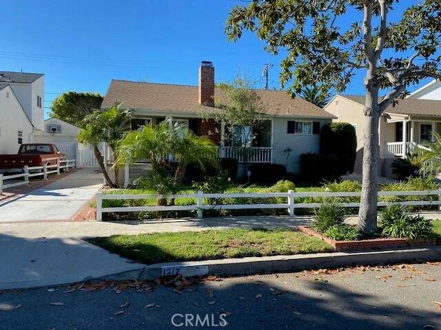 1217 S Gertruda Avenue, Redondo Beach, CA 90277