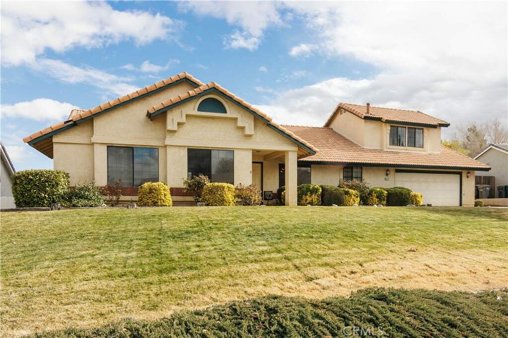 36242 43rd Street E, Palmdale, CA 93552