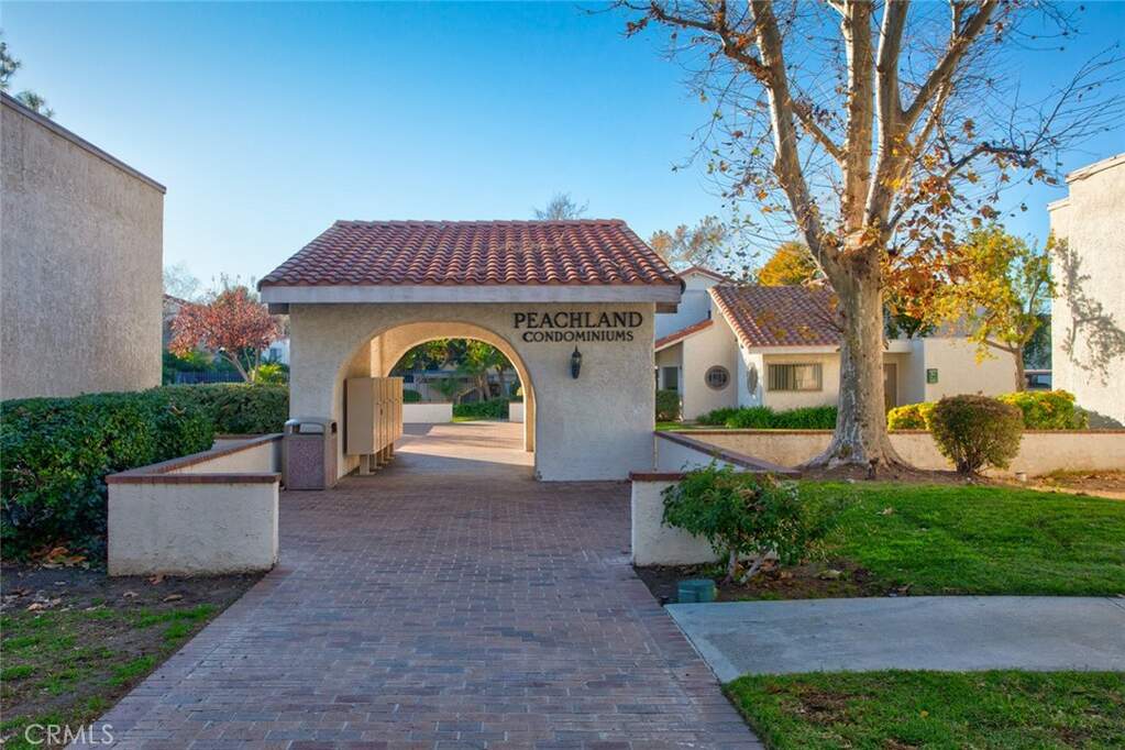 25007 Peachland Avenue #218, Newhall, CA 91321
