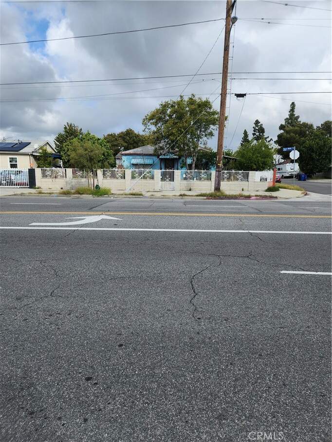 13533 Terra Bella Street, Pacoima, CA 91331