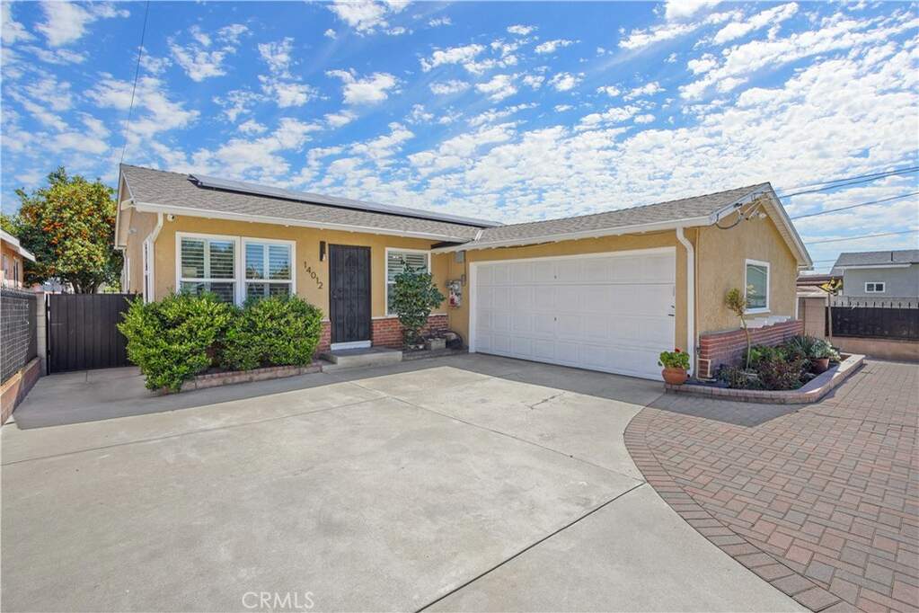 14012 Fox Street, San Fernando, CA 91340