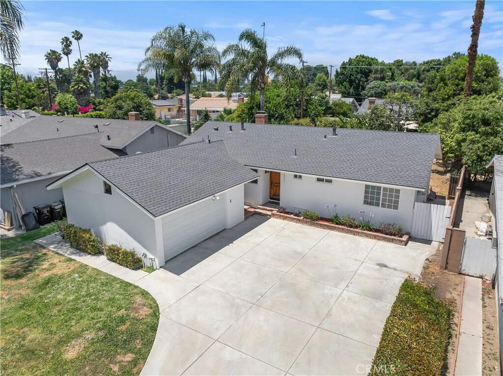 19037 Eccles Street, Northridge, CA 91324