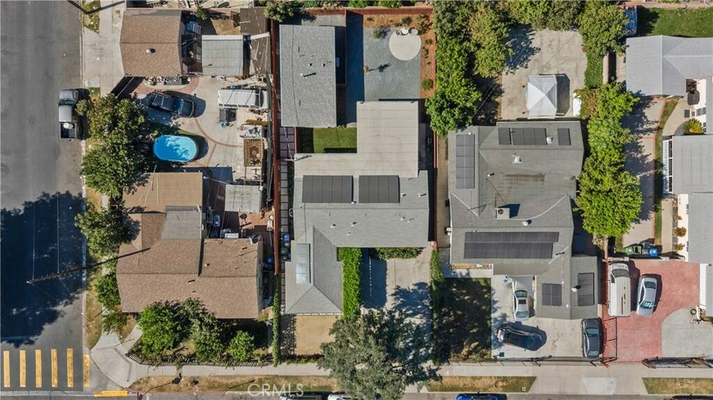 8509 Noble Avenue, North Hills, CA 91343