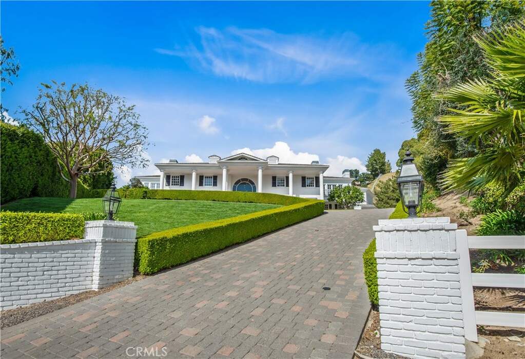 25131 Butterfield Road, Hidden Hills, CA 91302