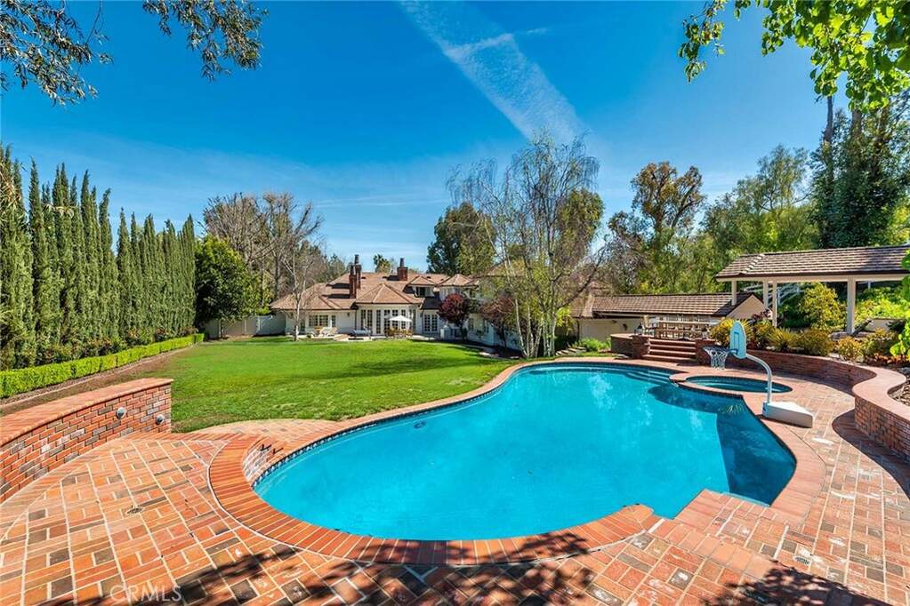 24636 Wingfield Road, Hidden Hills, CA 91302