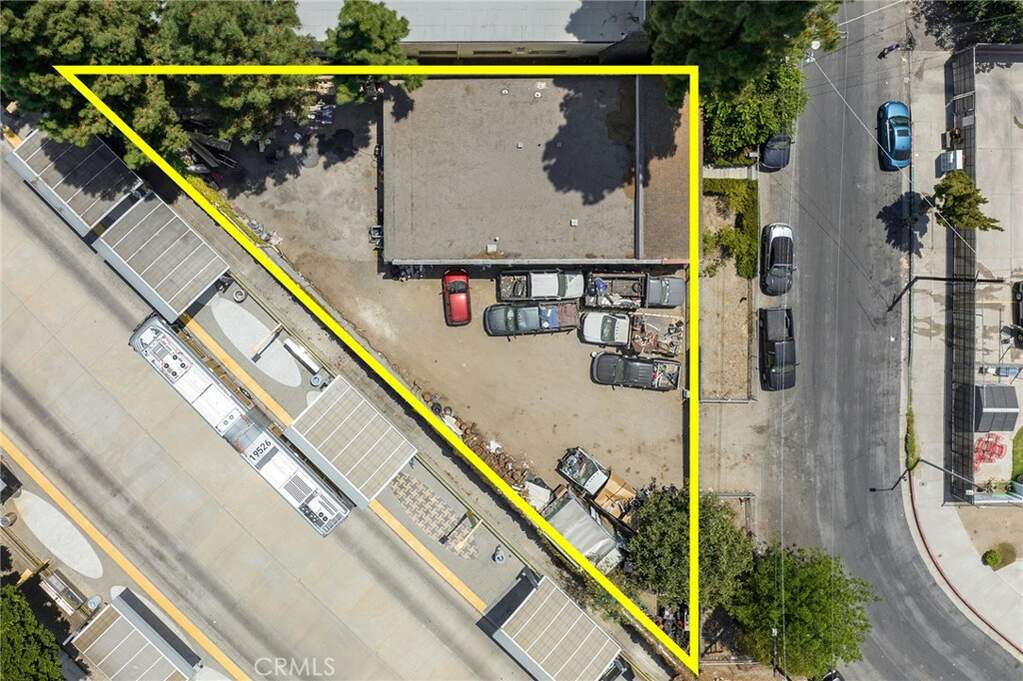 5938 Buffalo Avenue, Sherman Oaks, CA 91401