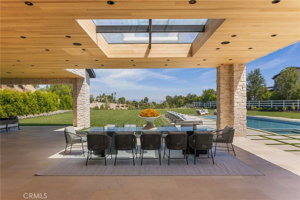 24255 Bridle Trail Road, Hidden Hills, CA 91302
