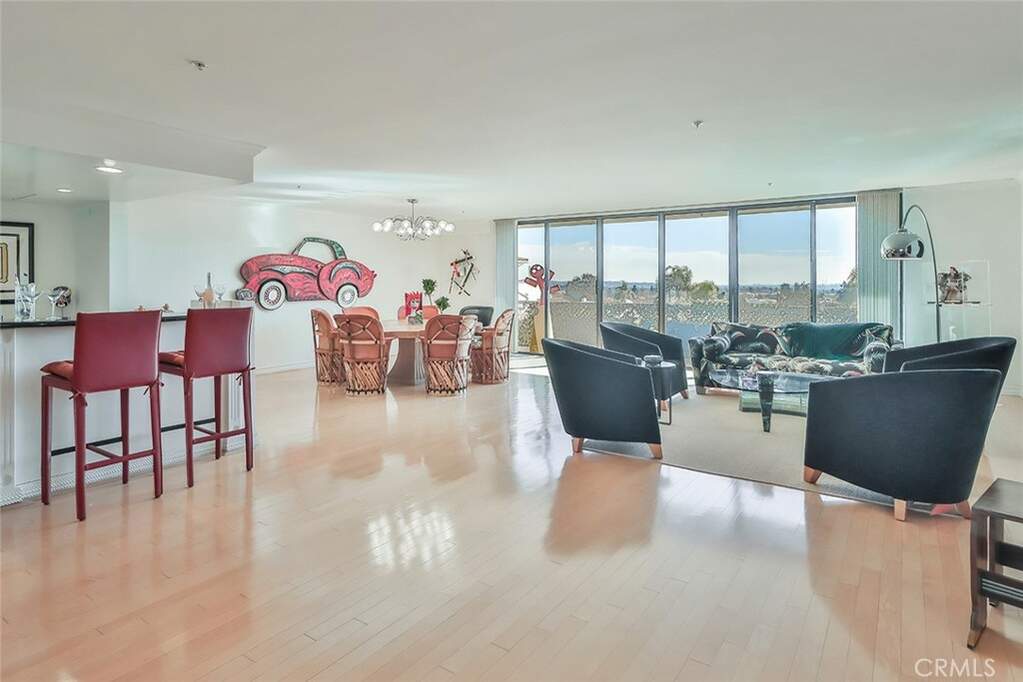 10660 Wilshire Blvd #501, Los Angeles, CA 90024