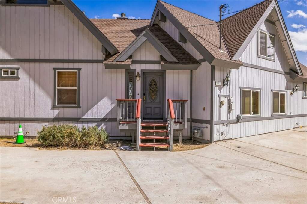 39107 N Shore Drive, Fawnskin, CA 92333