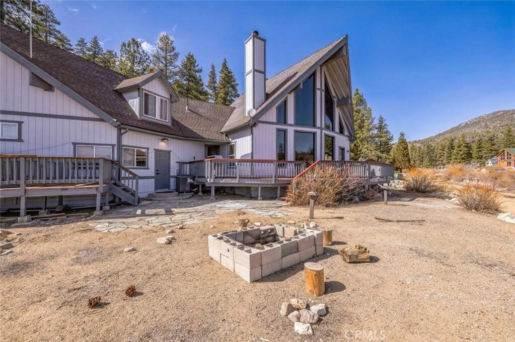 39107 N Shore Drive, Fawnskin, CA 92333
