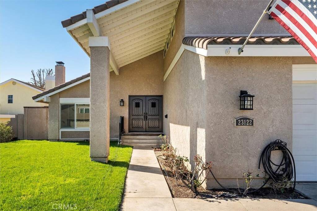 23122 Conde Drive, Valencia, CA 91354