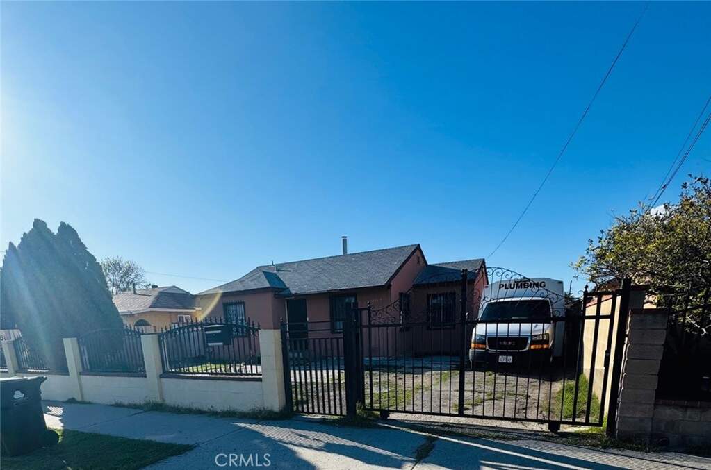 13569 Remington Street, Pacoima, CA 91331