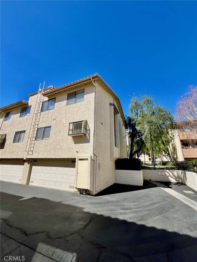 5444 Las Virgenes Road, Calabasas, CA 91302