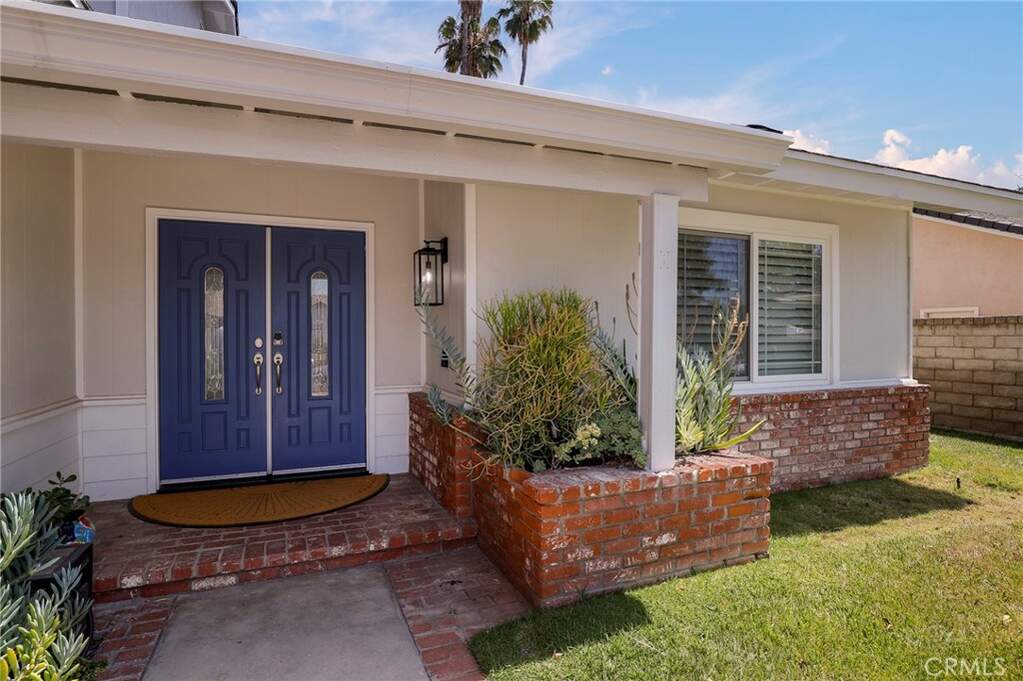 23011 Frisca Drive, Valencia, CA 91354